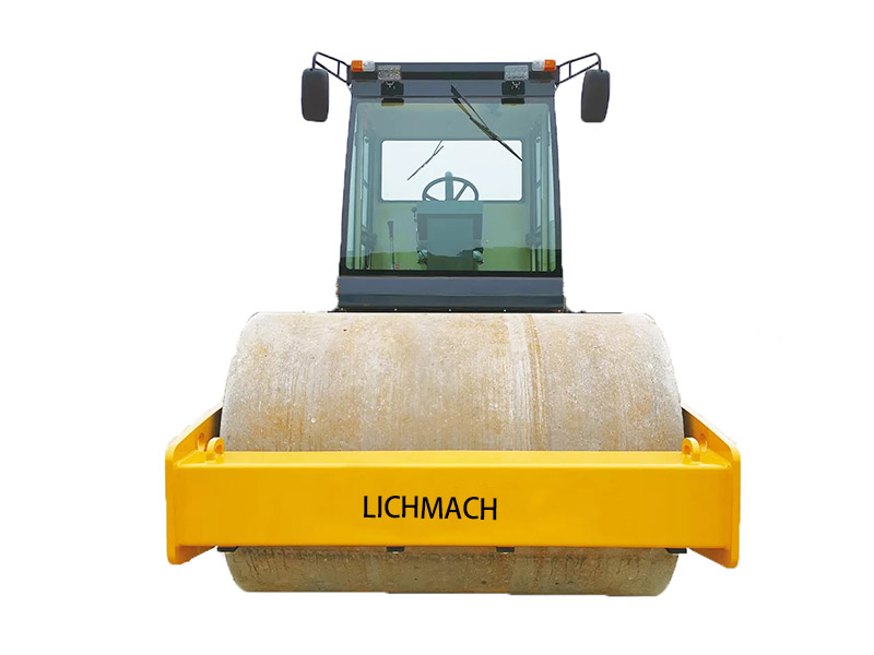 LICHMACH LC142 Road Roller