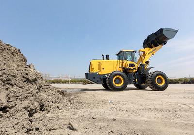 LICHMACH Loader LC 656G