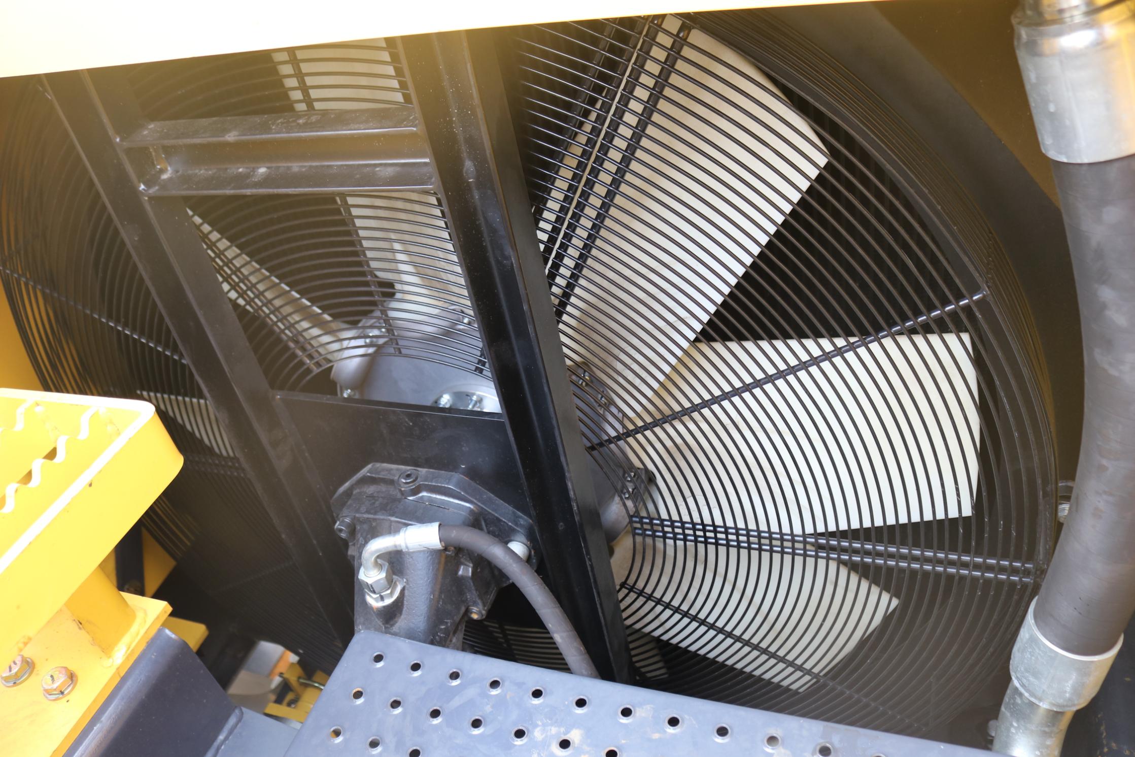 LC110 High-End Mining Front Shovel Excavator