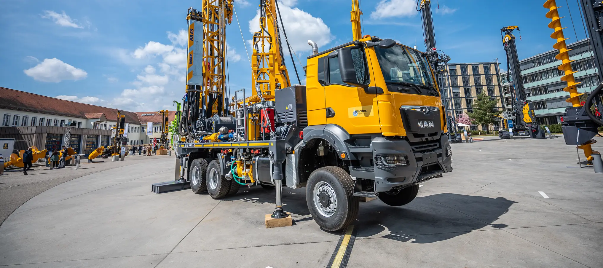 LC65-C10 Multipurpose drilling rig LC65-C10 Multipurpose drilling rig