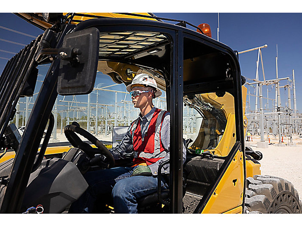 LICH50-18 Extendable Arm Fork Lifter LICH50-18 Extendable Arm Fork Lifter